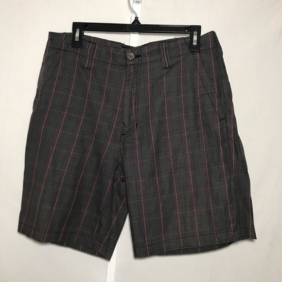 Oakley Other - Oakley Men's Shorts Size 32
